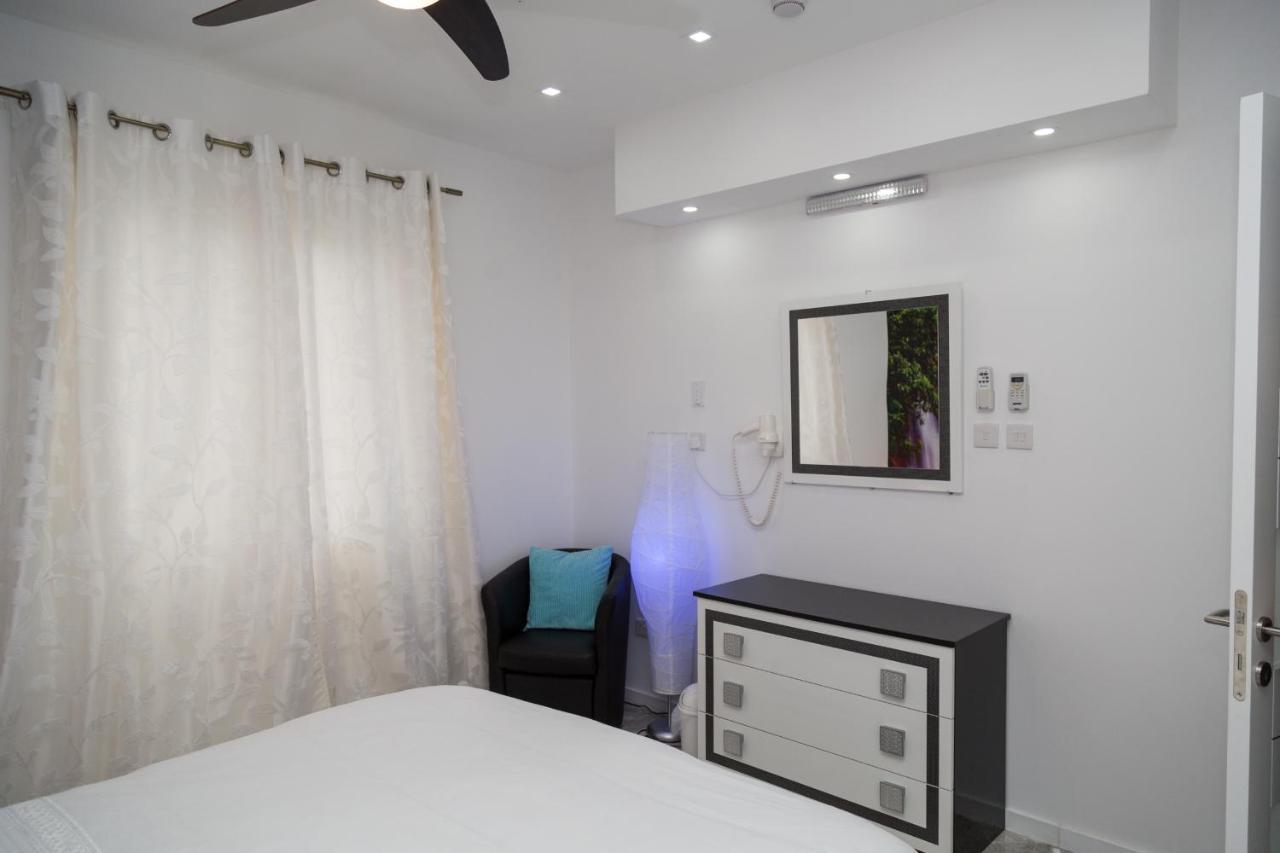 Apartment Azure