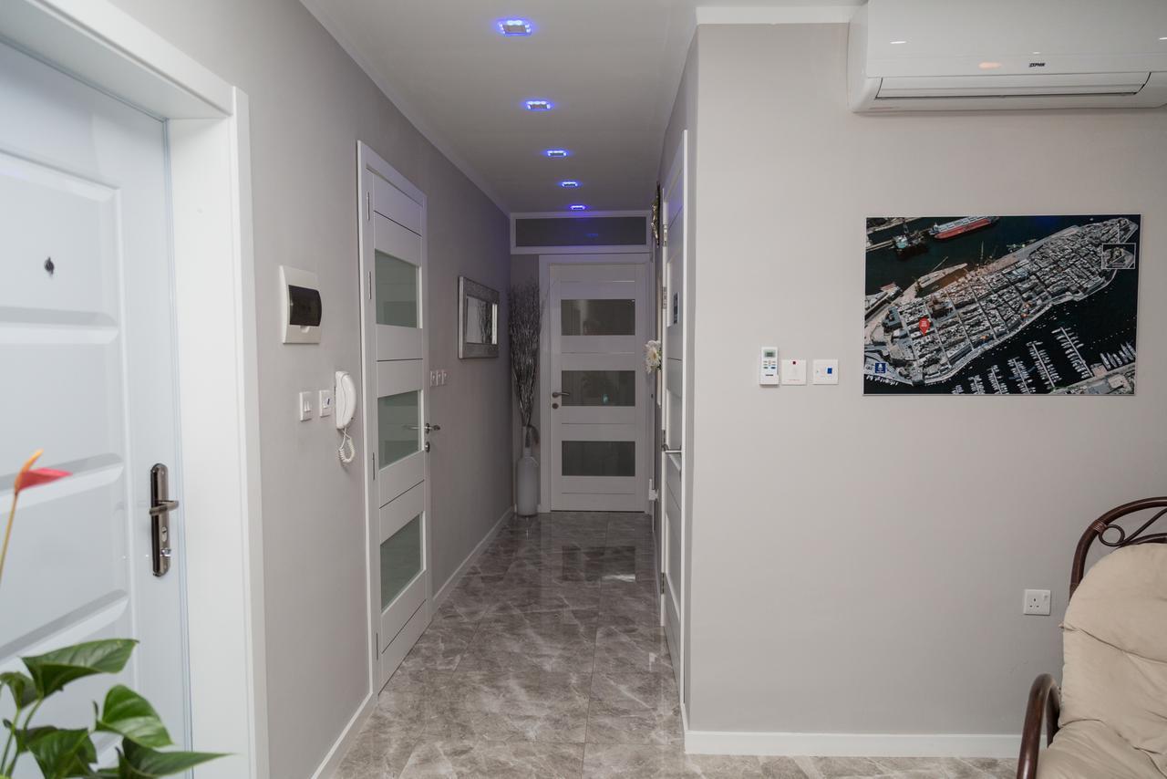 Apartment Azure